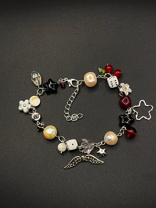 Dice trinket bracelet