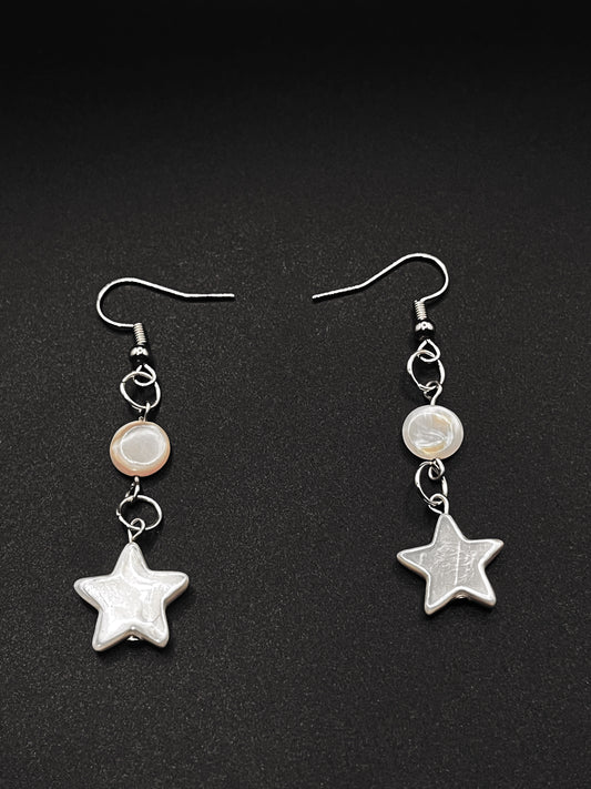 Shell star drop earrings
